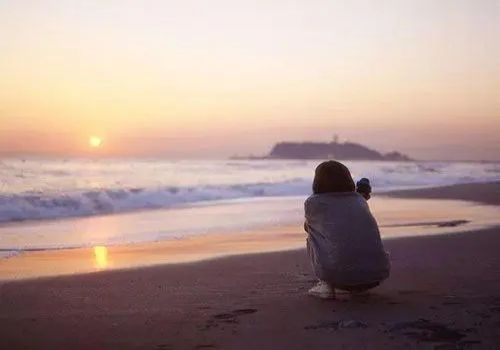 嘉兴外遇调查取证：离婚后男方不给钱拖着该如何处理