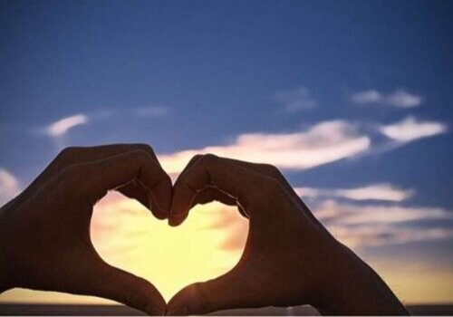 民事二审证据交换时间后提交的证据能否不质证